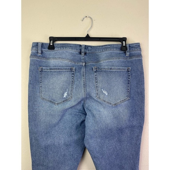 Lane Bryant Mid-Rise Distressed Skinny Jeans Size 18 (A3-2) - Picture 6 of 6